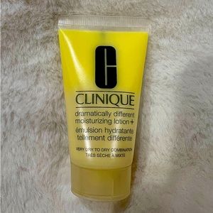 Clinique dramatically moisturizing lotion